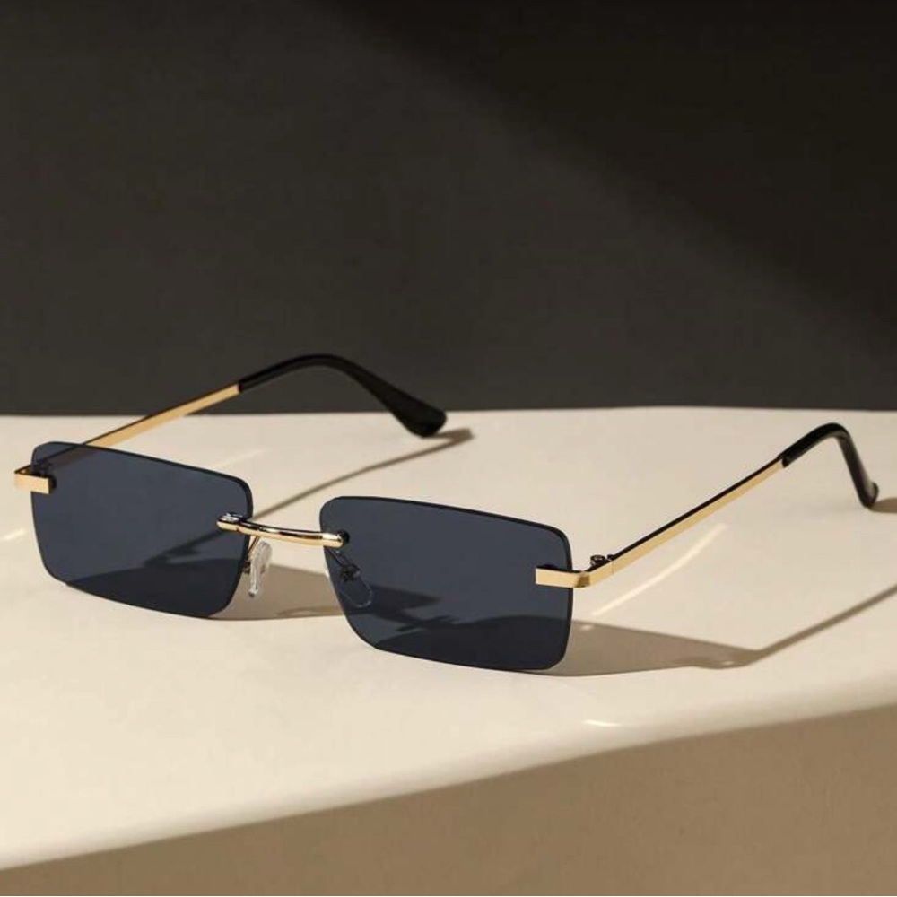 Rimless Rectangle Sunglasses – Gold Frame, Dark Lens, Minimalist Chic